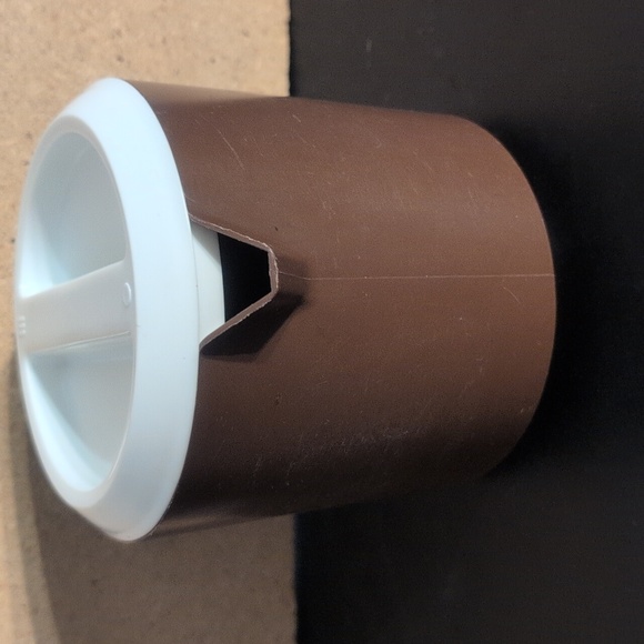 Vintage Rubbermaid 1 1/2 Quart Pitcher - Picture 4 of 11